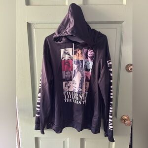 Taylor Swift The Eras Tour Hoodie large like new